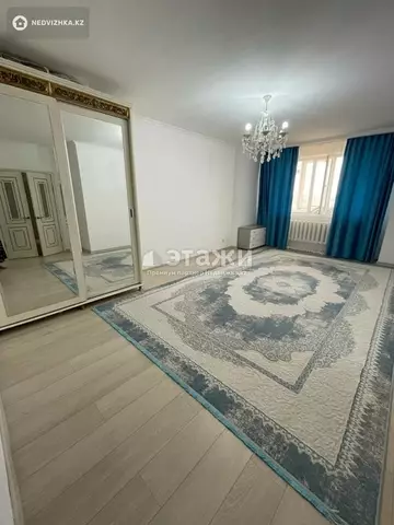 2-комнатная квартира, этаж 7 из 14, 69 м²