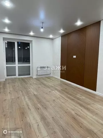 2-комнатная квартира, этаж 8 из 9, 41 м²