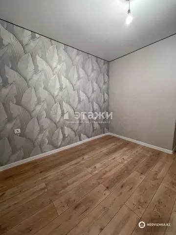 2-комнатная квартира, этаж 8 из 9, 41 м²