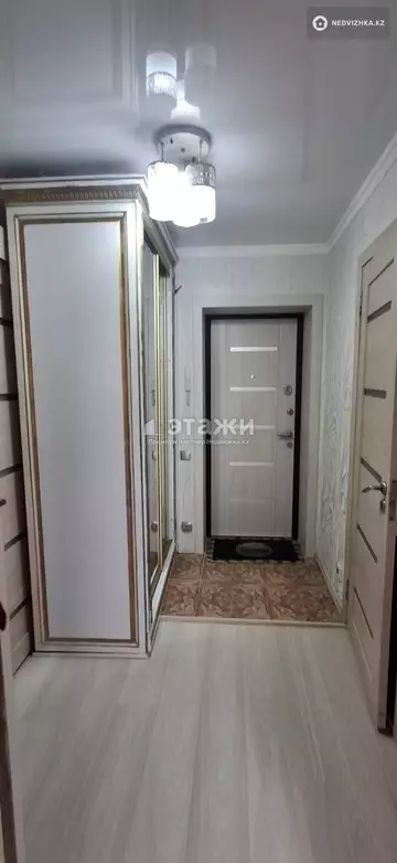 2-комнатная квартира, этаж 2 из 6, 37 м²