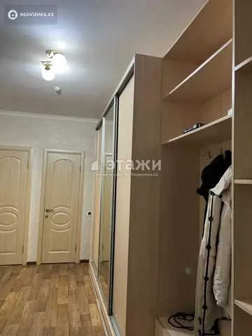 2-комнатная квартира, этаж 13 из 20, 78 м²