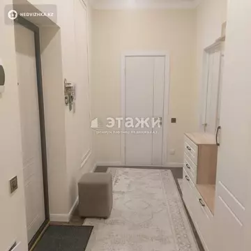 2-комнатная квартира, этаж 5 из 10, 60 м²