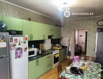 5-комнатный дом, 7 соток, 108 м²