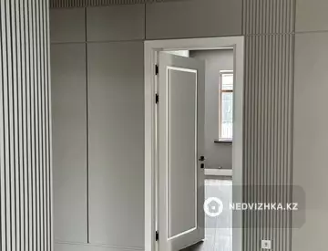 5-комнатный дом, 5.5 соток, 170 м²