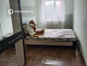 3-комнатная квартира, этаж 4 из 4, 54 м²