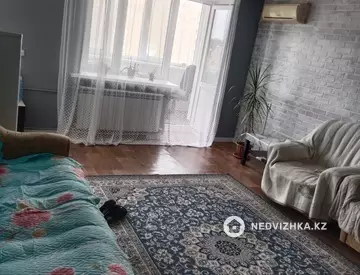 3-комнатная квартира, этаж 4 из 4, 54 м²