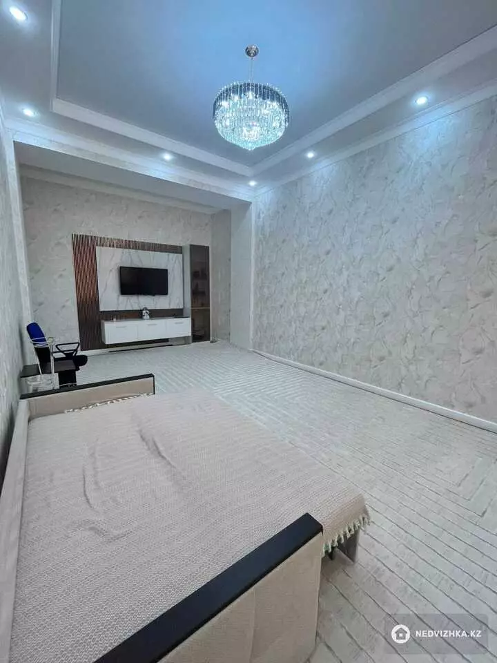 84 м², 2-комнатная квартира, этаж 2 из 12, 84 м², изображение - 1