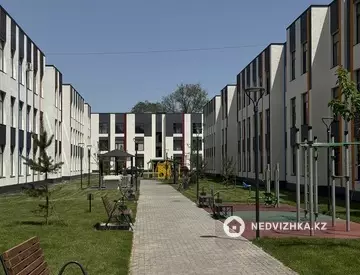 2-комнатная квартира, этаж 2 из 3, 57 м²