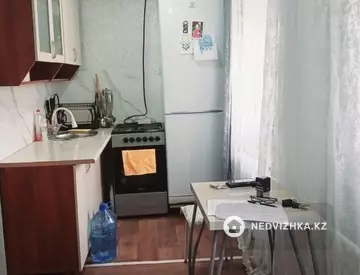 2-комнатная квартира, этаж 1 из 2, 37 м²