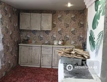 2-комнатный дом, 10 соток, 40 м²