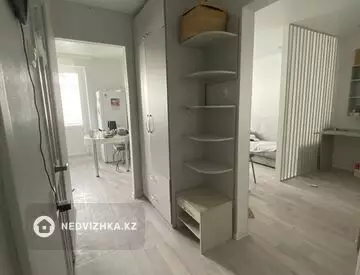 1-комнатная квартира, этаж 4 из 5, 34 м²