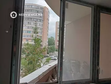 2-комнатная квартира, этаж 2 из 10, 65 м²