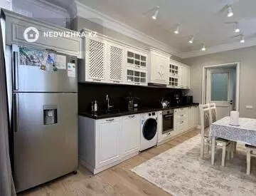 2-комнатная квартира, этаж 12 из 17, 80 м²