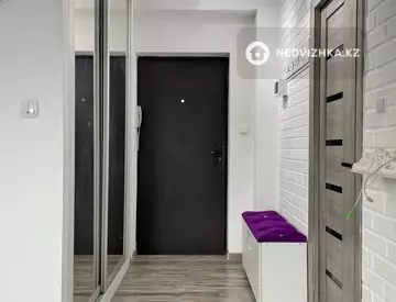 40.3 м², 2-комнатная квартира, этаж 4 из 10, 40 м², изображение - 3
