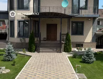 6-комнатный дом, 8 соток, 283 м²