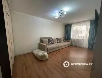 2-комнатная квартира, этаж 5 из 9, 50 м²