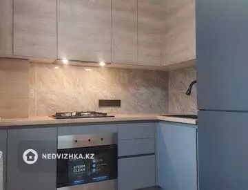 1-комнатная квартира, этаж 1 из 5, 37 м²