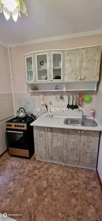1-комнатная квартира, этаж 2 из 5, 32 м²