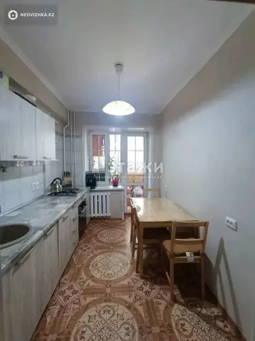 2-комнатная квартира, этаж 2 из 4, 50 м²
