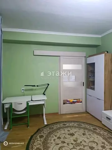 2-комнатная квартира, этаж 2 из 4, 50 м²