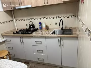 2-комнатная квартира, этаж 2 из 4, 43 м²