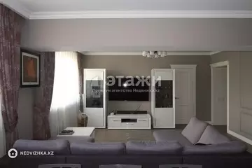 153 м², 4-комнатная квартира, этаж 4 из 5, 153 м², посуточно, изображение - 11