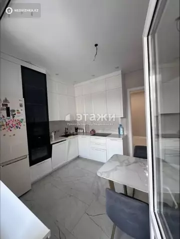 90 м², 3-комнатная квартира, этаж 8 из 16, 90 м², изображение - 0