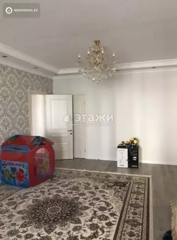 2-комнатная квартира, этаж 5 из 9, 93 м²