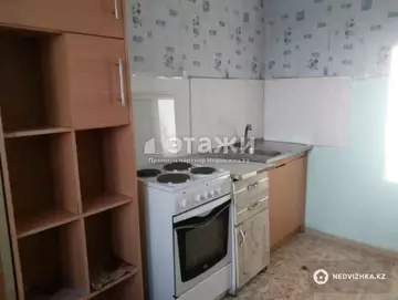 2-комнатная квартира, этаж 3 из 4, 49 м²
