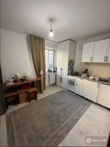 1-комнатная квартира, этаж 1 из 5, 39 м²