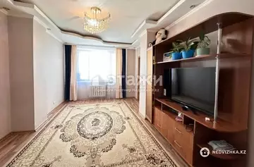 2-комнатная квартира, этаж 8 из 16, 60 м²