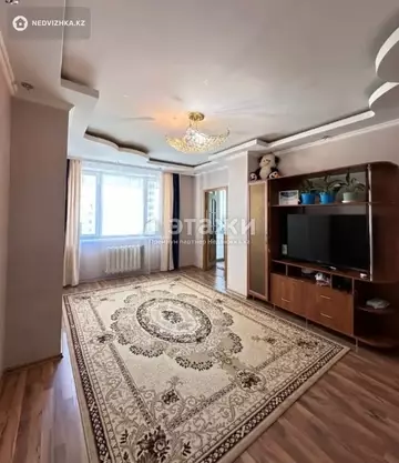 2-комнатная квартира, этаж 8 из 16, 60 м²