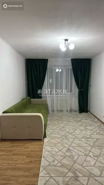 2-комнатная квартира, этаж 4 из 5, 63 м²