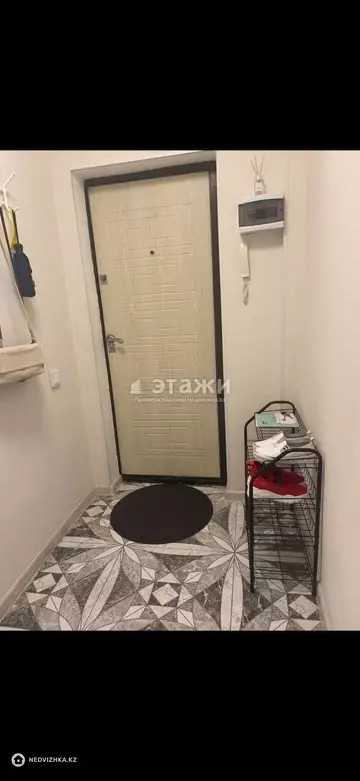 1-комнатная квартира, этаж 1 из 5, 30 м²