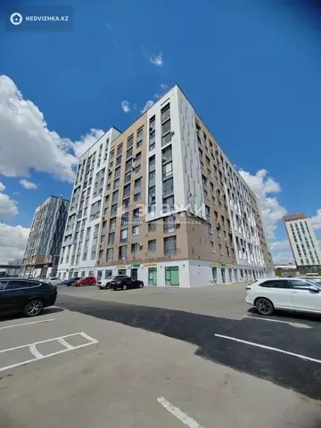 2-комнатная квартира, этаж 9 из 12, 65 м²