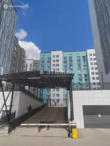 2-комнатная квартира, этаж 9 из 12, 65 м²