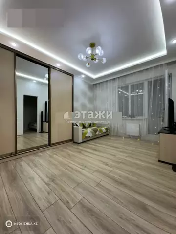 2-комнатная квартира, этаж 7 из 14, 40 м²
