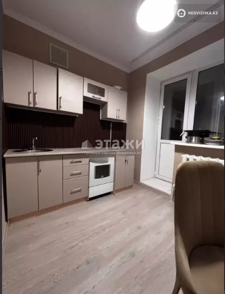 75.9 м², 3-комнатная квартира, этаж 2 из 9, 76 м², изображение - 1