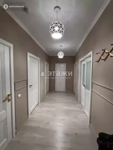 75.9 м², 3-комнатная квартира, этаж 2 из 9, 76 м², изображение - 2