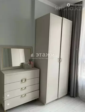 2-комнатная квартира, этаж 3 из 10, 66 м²