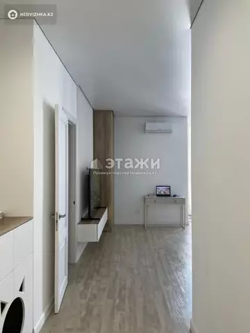 3-комнатная квартира, этаж 7 из 10, 80 м²