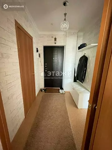 1-комнатная квартира, этаж 6 из 12, 36 м²