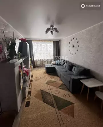 2-комнатная квартира, этаж 3 из 5, 47 м²