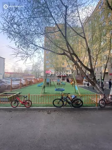 1-комнатная квартира, этаж 4 из 10, 31 м²