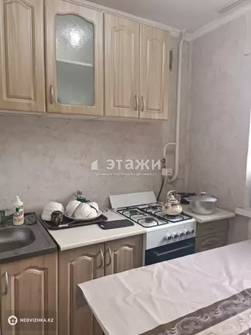 1-комнатная квартира, этаж 1 из 5, 33 м², на длительный срок