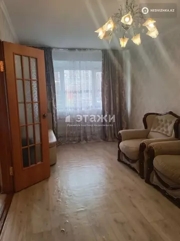 1-комнатная квартира, этаж 1 из 5, 33 м², на длительный срок