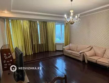 2-комнатная квартира, этаж 5 из 7, 92 м², на длительный срок