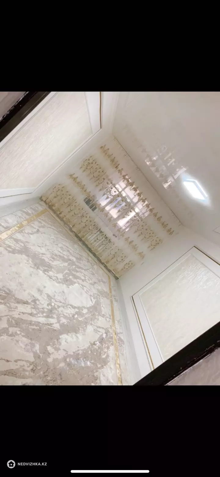 9 м², 3-комнатная квартира, этаж 2 из 2, 9 м², изображение - 1