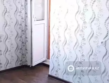2-комнатная квартира, этаж 3 из 5, 49 м²