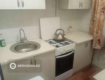 38 м², 1-комнатная квартира, этаж 1 из 5, 38 м², посуточно, изображение - 5